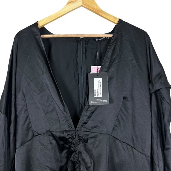 NWT PrettyLittleThing Mini Dress Womens 18 Black Satin Plunge Ruched Cocktail - Picture 4 of 6